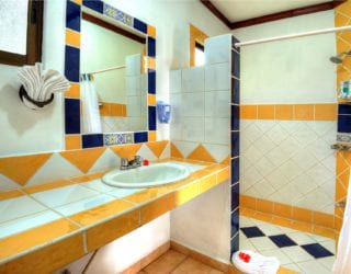 Rincon de la Vieja hotel: badkamer