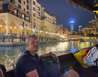 op de boot de fonteinen bekijken