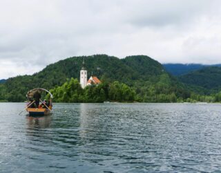 Pletna boot meer Bled
