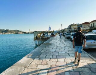 Gezellig kuieren langs het water in Zakynthos stad