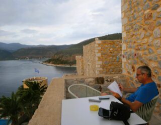 Hotelkamer met terras in Limeni