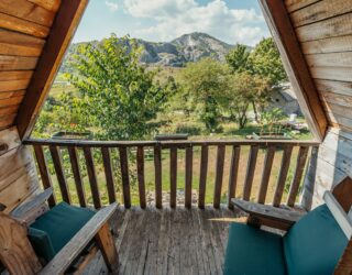 Uitzicht terras hotel Zabljak