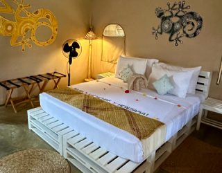 Slaapkamer glamping Gal Oya